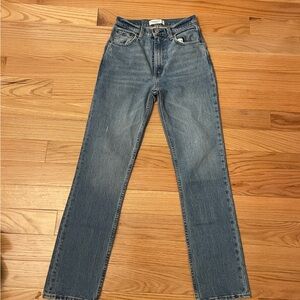 Abercrombie ultra high raise straight Jean